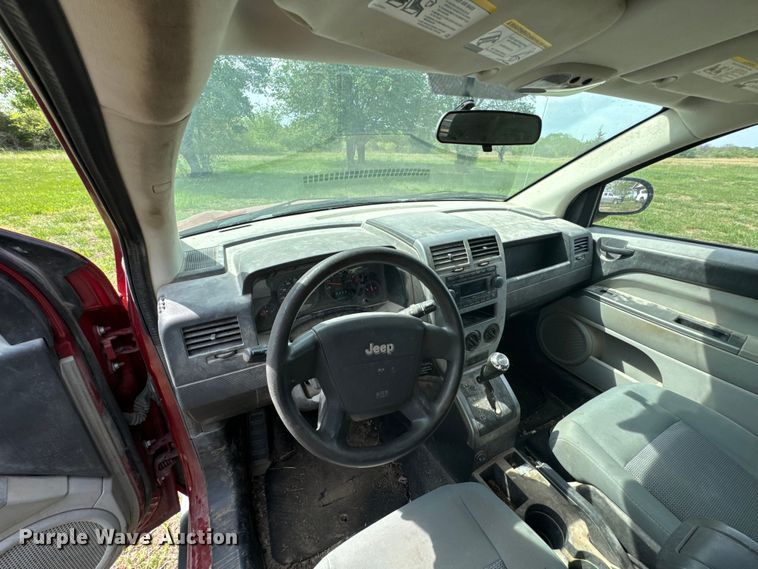 image for item ND9262 2007 Jeep Compass SUV