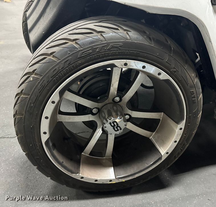 image for item ND9295 MotoEV golf cart