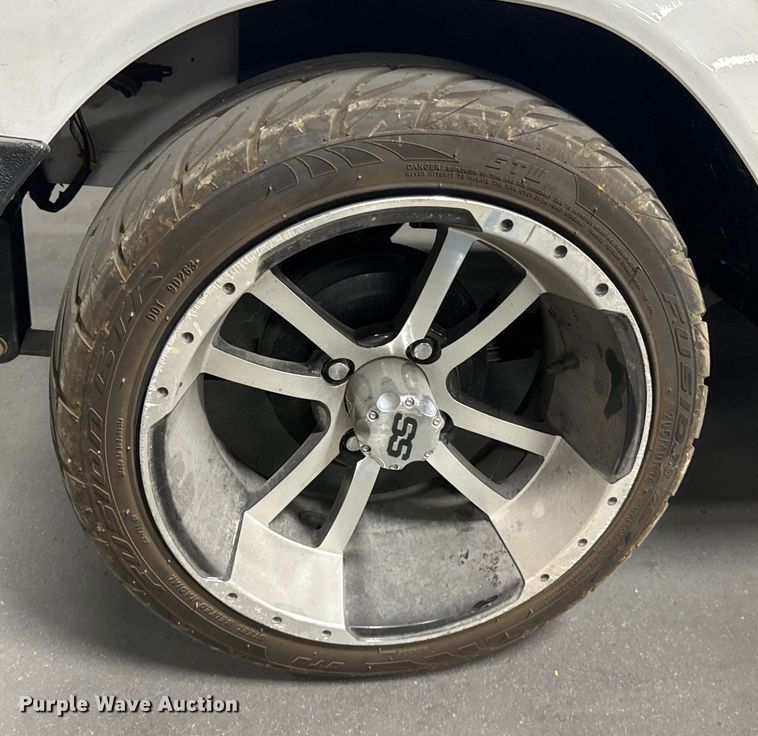 image for item ND9295 MotoEV golf cart