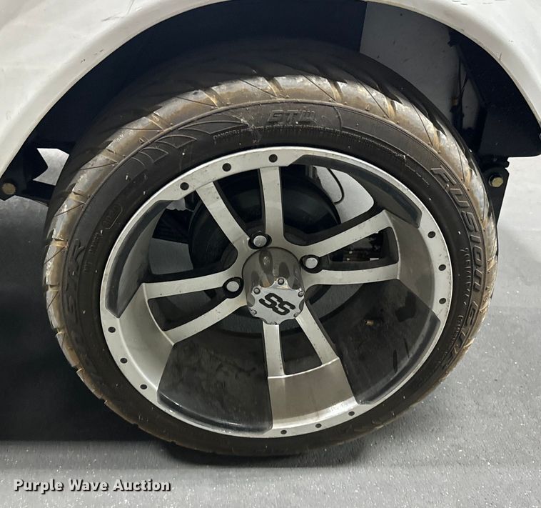 image for item ND9295 MotoEV golf cart