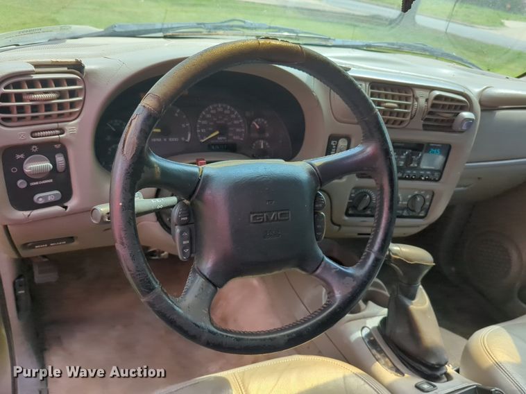 image for item NG9493 1999 GMC Jimmy SUV