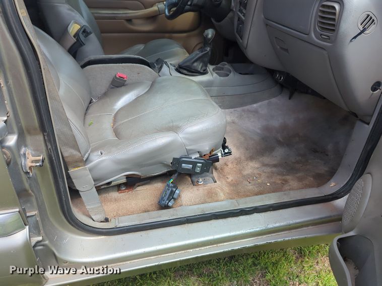 image for item NG9493 1999 GMC Jimmy SUV