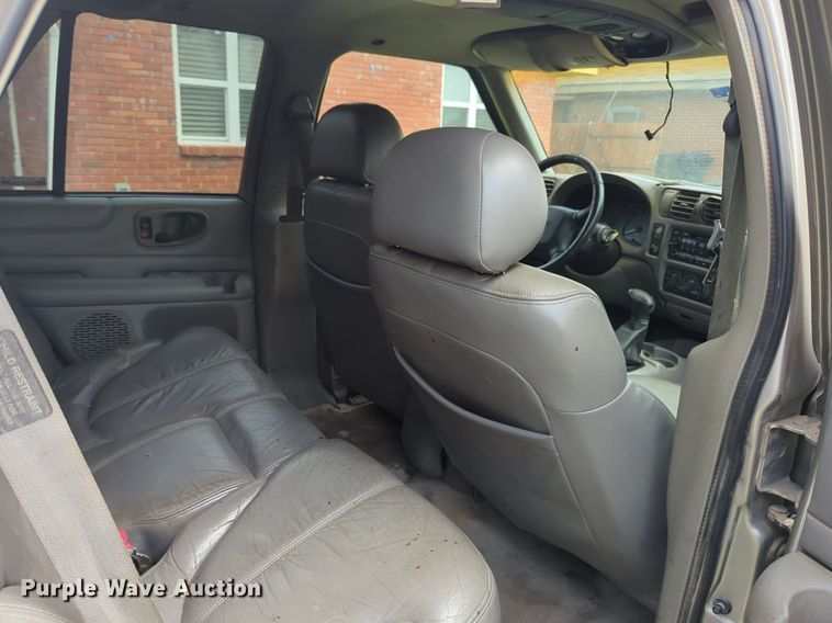 image for item NG9493 1999 GMC Jimmy SUV