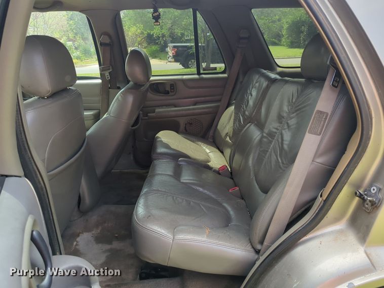 image for item NG9493 1999 GMC Jimmy SUV