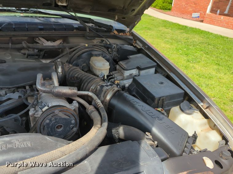 image for item NG9493 1999 GMC Jimmy SUV