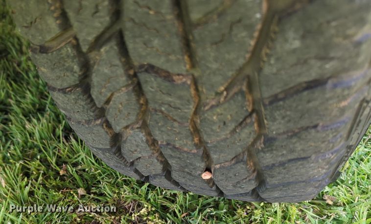 image for item NG9493 1999 GMC Jimmy SUV