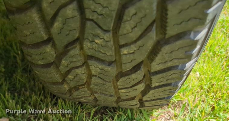 image for item NG9493 1999 GMC Jimmy SUV