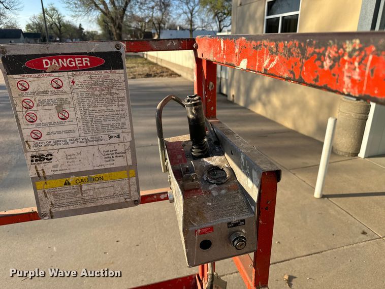 image for item NH9011 1997 SkyJack SJ3220 scissor lift
