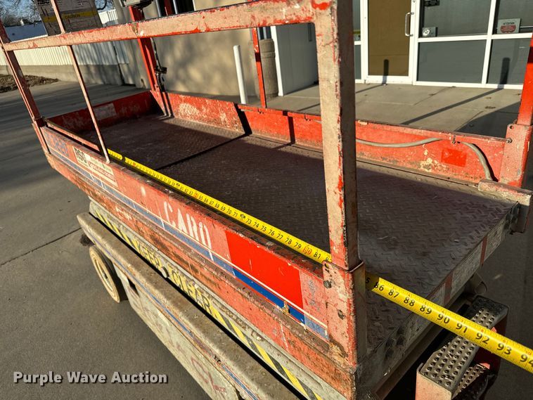 image for item NH9011 1997 SkyJack SJ3220 scissor lift