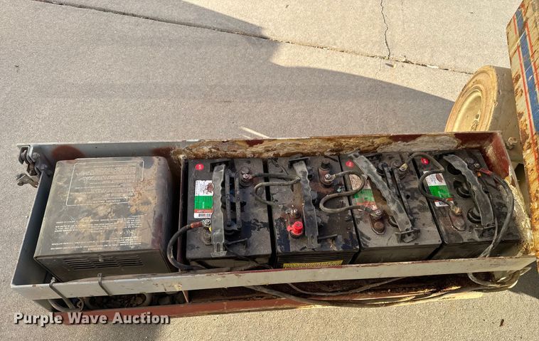 image for item NH9011 1997 SkyJack SJ3220 scissor lift