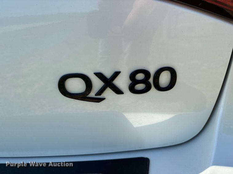 image for item NL9719 2015 Infiniti QX80 SUV