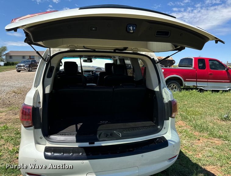 image for item NL9719 2015 Infiniti QX80 SUV