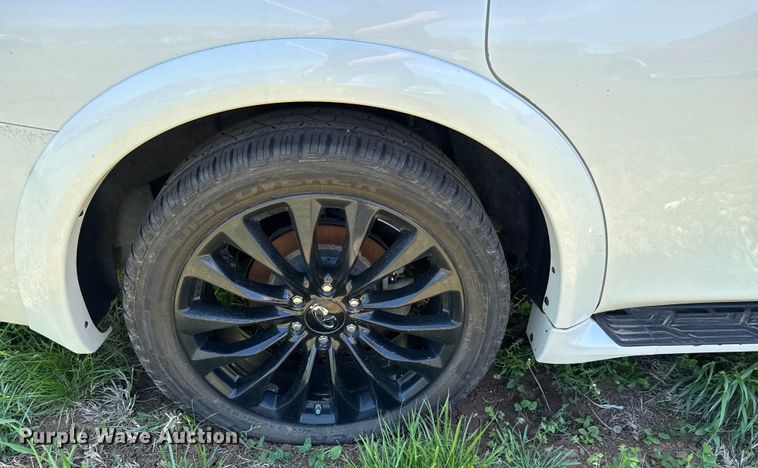 image for item NL9719 2015 Infiniti QX80 SUV