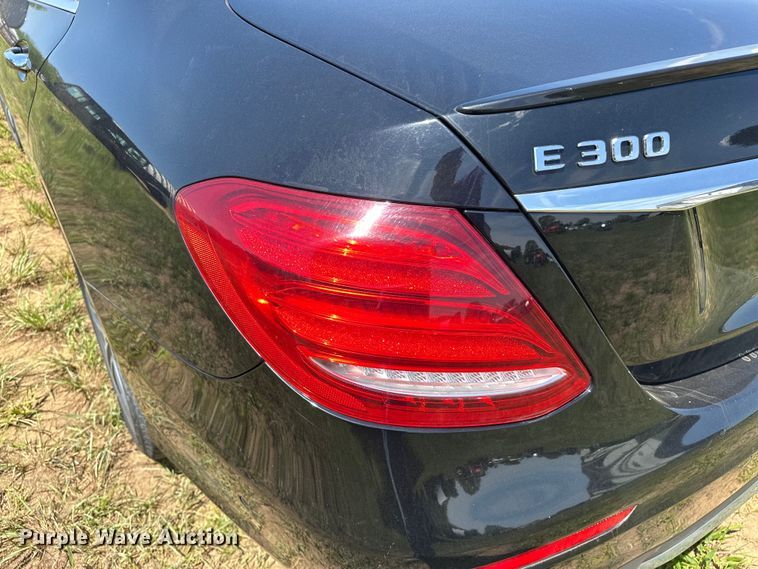 image for item NR9761 2019 Mercedes-Benz  E300 