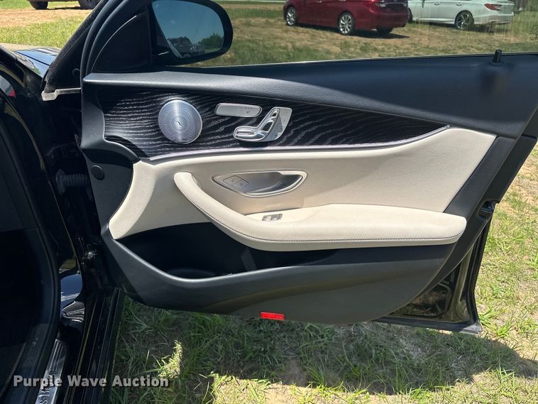 image for item NR9761 2019 Mercedes-Benz  E300 