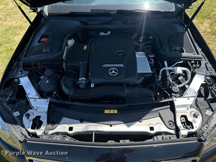 image for item NR9761 2019 Mercedes-Benz  E300 