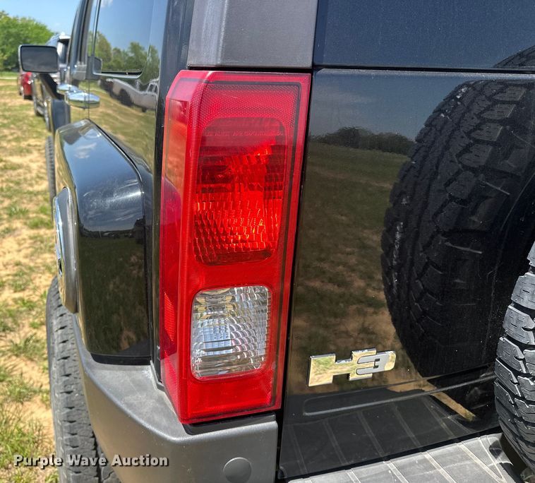image for item NR9762 2008 Hummer H3 SUV