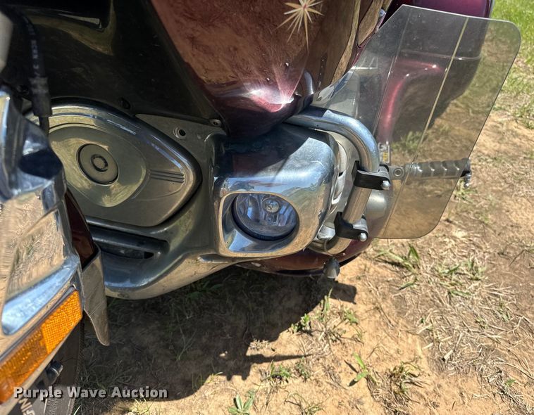 image for item NR9763 2006 Honda GL1800 Gold Wing motorcycle