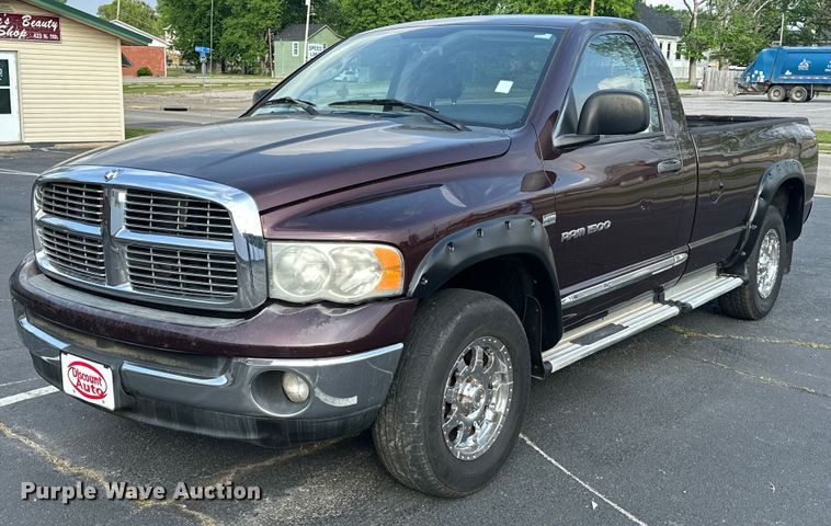 image for item NR9774 2004 Dodge Ram 1500 pickup truck