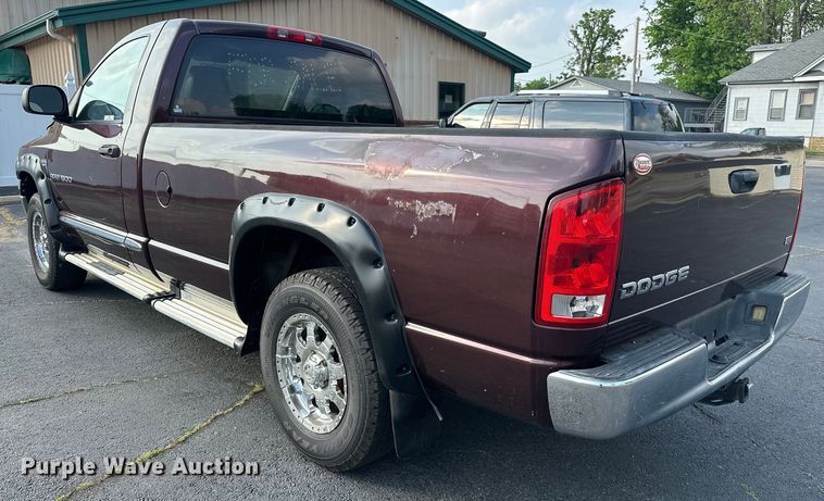 image for item NR9774 2004 Dodge Ram 1500 pickup truck
