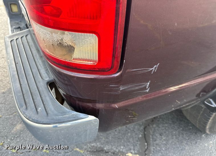 image for item NR9774 2004 Dodge Ram 1500 pickup truck