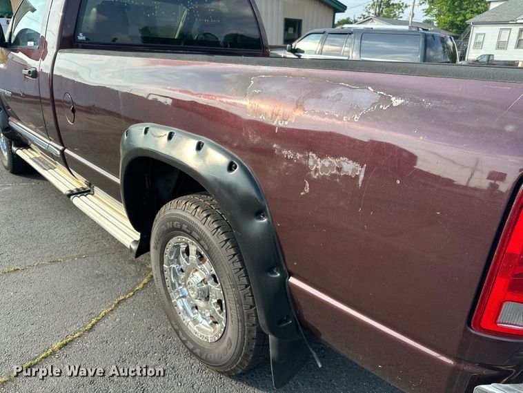 image for item NR9774 2004 Dodge Ram 1500 pickup truck
