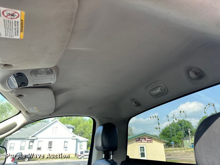 image for item NR9774 2004 Dodge Ram 1500 pickup truck