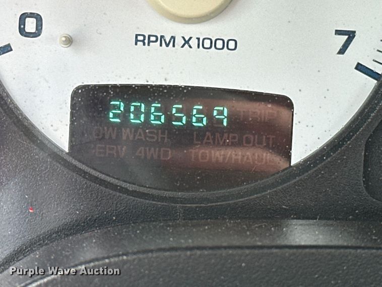 image for item NR9774 2004 Dodge Ram 1500 pickup truck