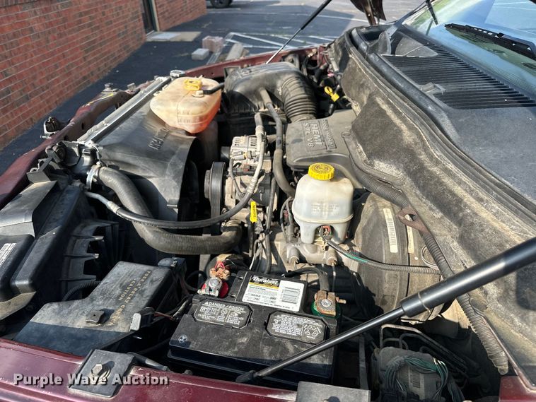 image for item NR9774 2004 Dodge Ram 1500 pickup truck