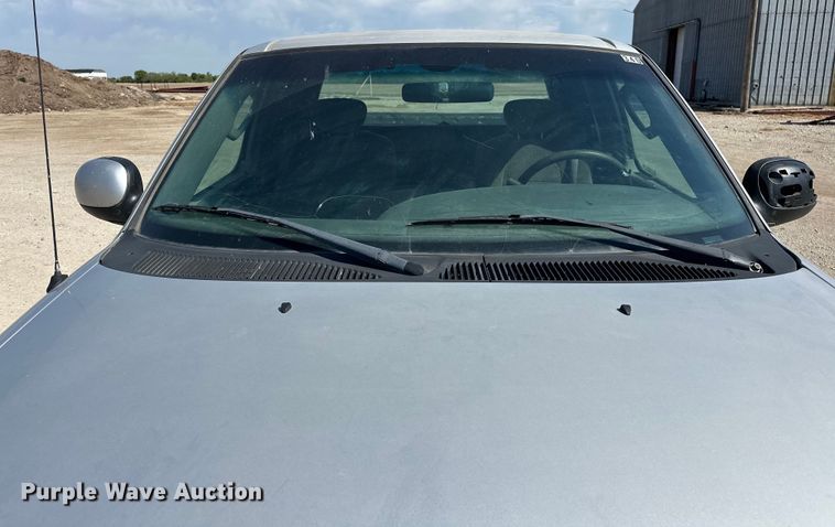 image for item NR9794 2002 Ford F150 SuperCab pickup truck