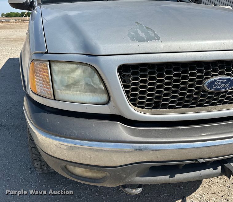 image for item NR9794 2002 Ford F150 SuperCab pickup truck