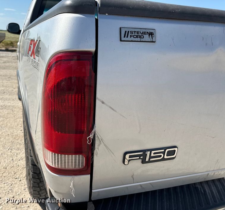 image for item NR9794 2002 Ford F150 SuperCab pickup truck