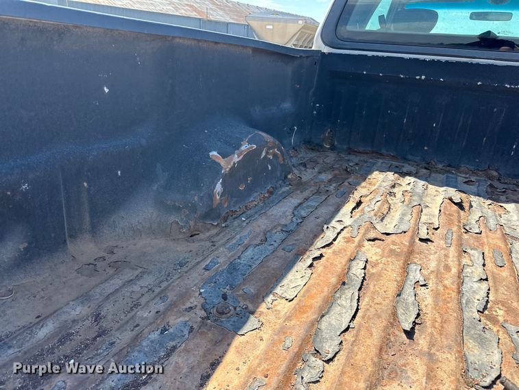 image for item NR9794 2002 Ford F150 SuperCab pickup truck