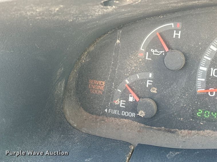 image for item NR9794 2002 Ford F150 SuperCab pickup truck