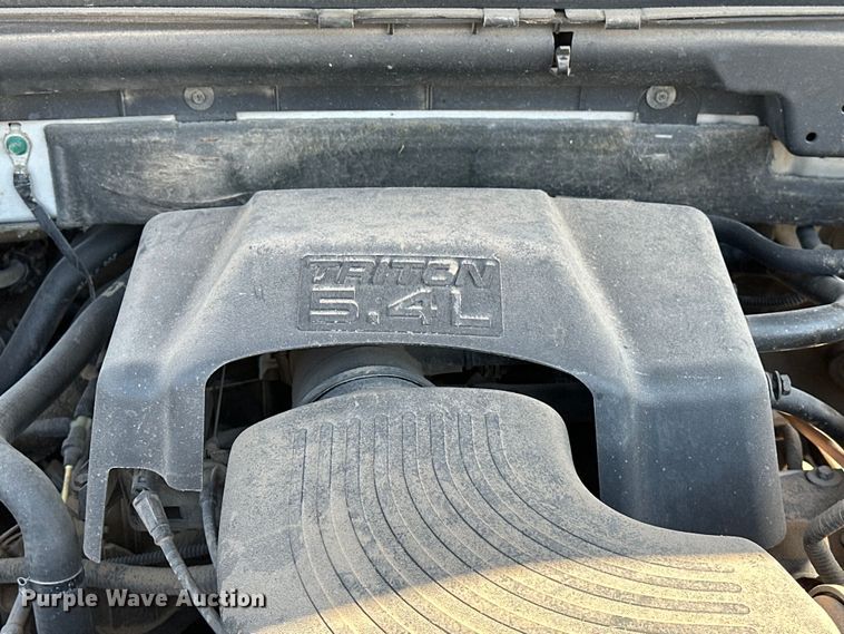 image for item NR9794 2002 Ford F150 SuperCab pickup truck