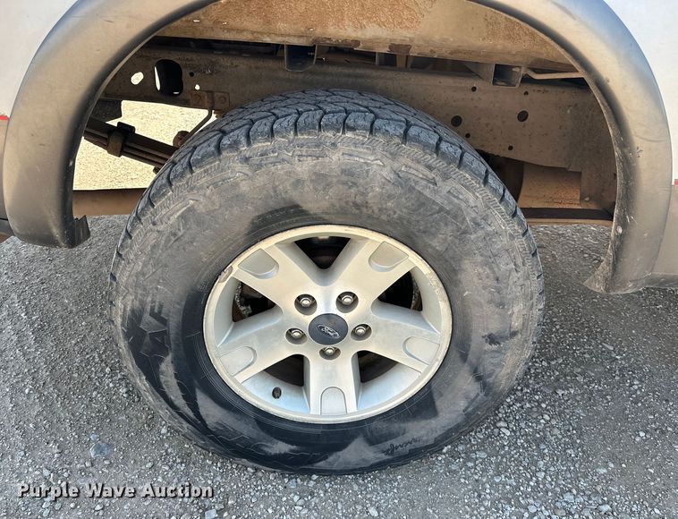 image for item NR9794 2002 Ford F150 SuperCab pickup truck