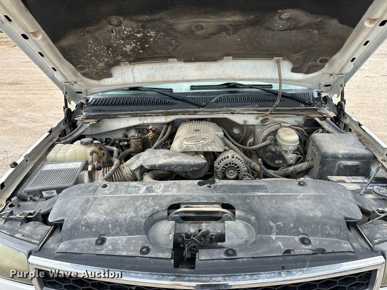 image for item NR9799 2006 Chevrolet  Silverado 1500 Crew Cab pickup truck