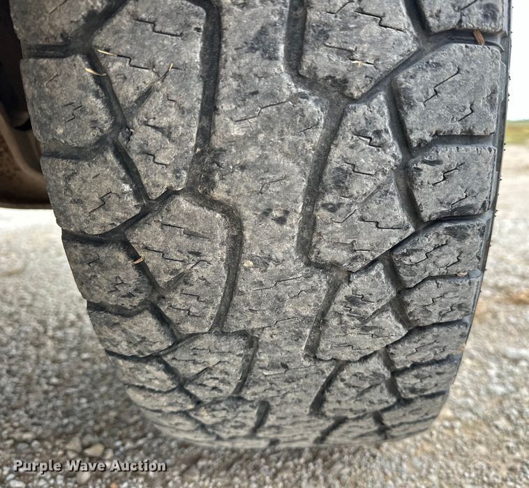 image for item NR9799 2006 Chevrolet  Silverado 1500 Crew Cab pickup truck