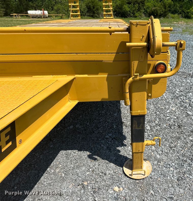 image for item NR9812 2024 Belshe  FB30-2EP equipment trailer