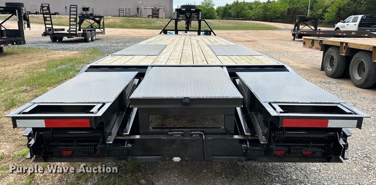 image for item NR9815 2023 Belshe  FB30HS-MAX equipment trailer