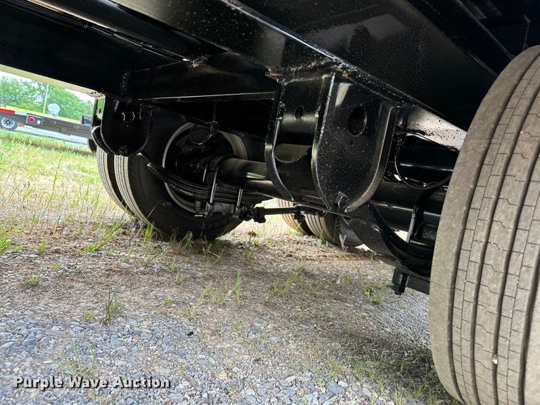 image for item NR9815 2023 Belshe  FB30HS-MAX equipment trailer