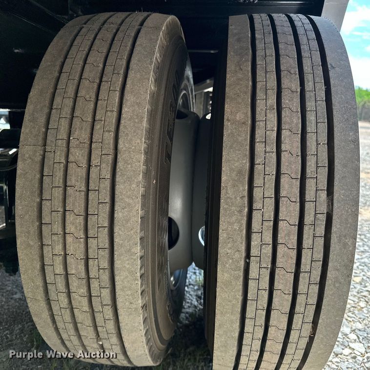 image for item NR9815 2023 Belshe  FB30HS-MAX equipment trailer