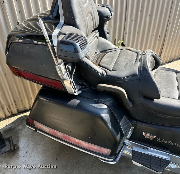 image for item NR9835 1993 Honda GoldWing GL1500 motorcycle