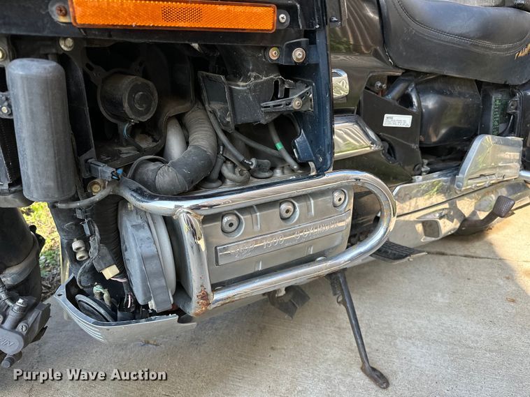 image for item NR9835 1993 Honda GoldWing GL1500 motorcycle