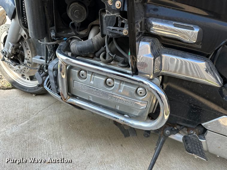 image for item NR9835 1993 Honda GoldWing GL1500 motorcycle