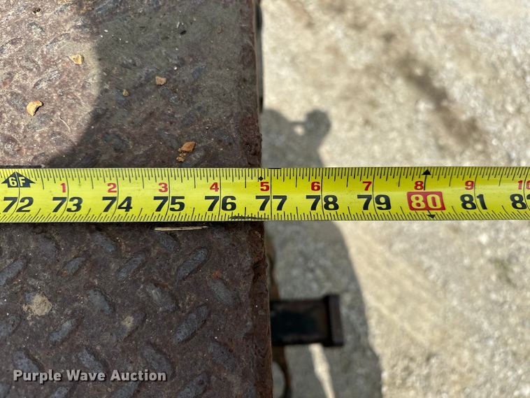 image for item NR9838 1992 Nissan KSLM-FBU flatbed pickup truck