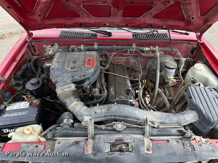 image for item NR9838 1992 Nissan KSLM-FBU flatbed pickup truck