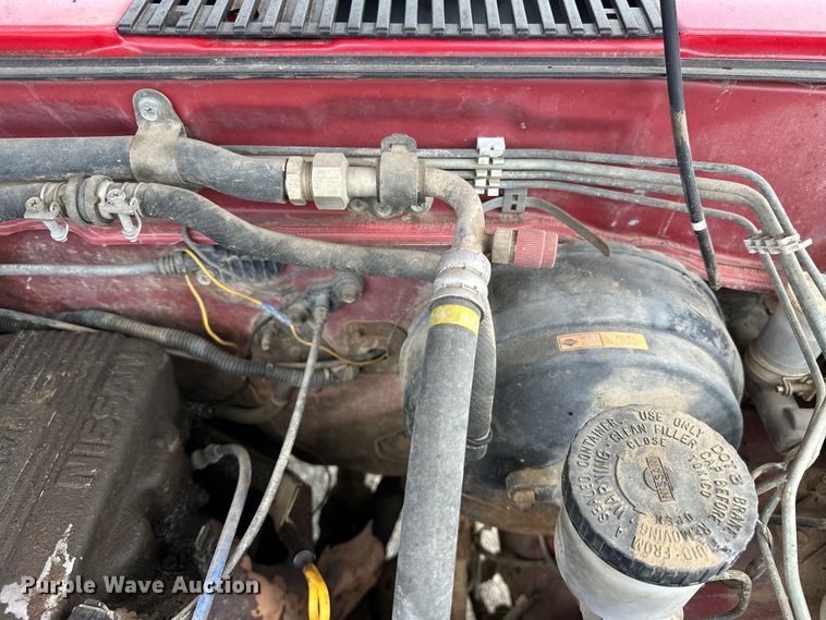 image for item NR9838 1992 Nissan KSLM-FBU flatbed pickup truck