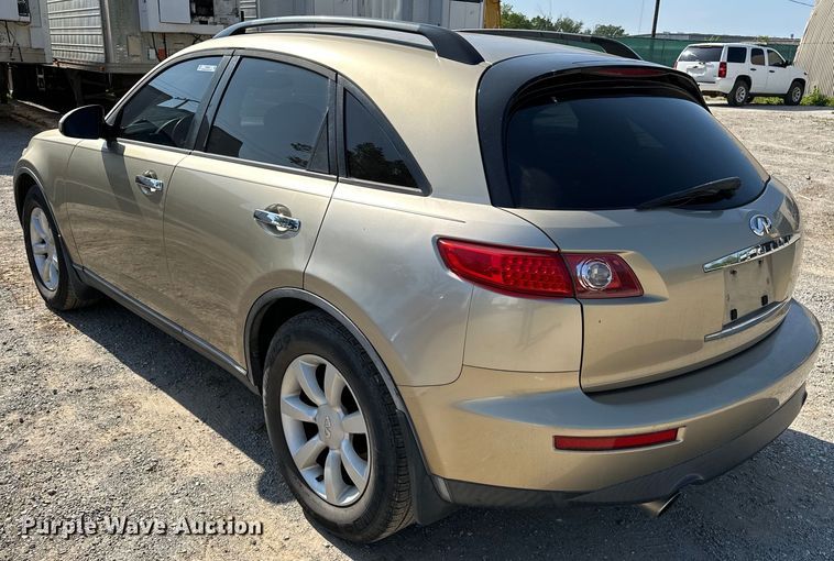 image for item NR9855 2002 Infiniti FX35 SUV