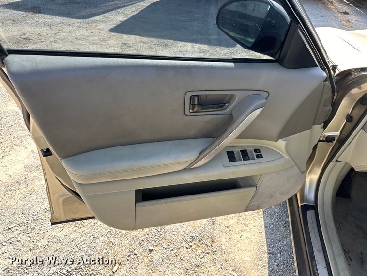 image for item NR9855 2002 Infiniti FX35 SUV